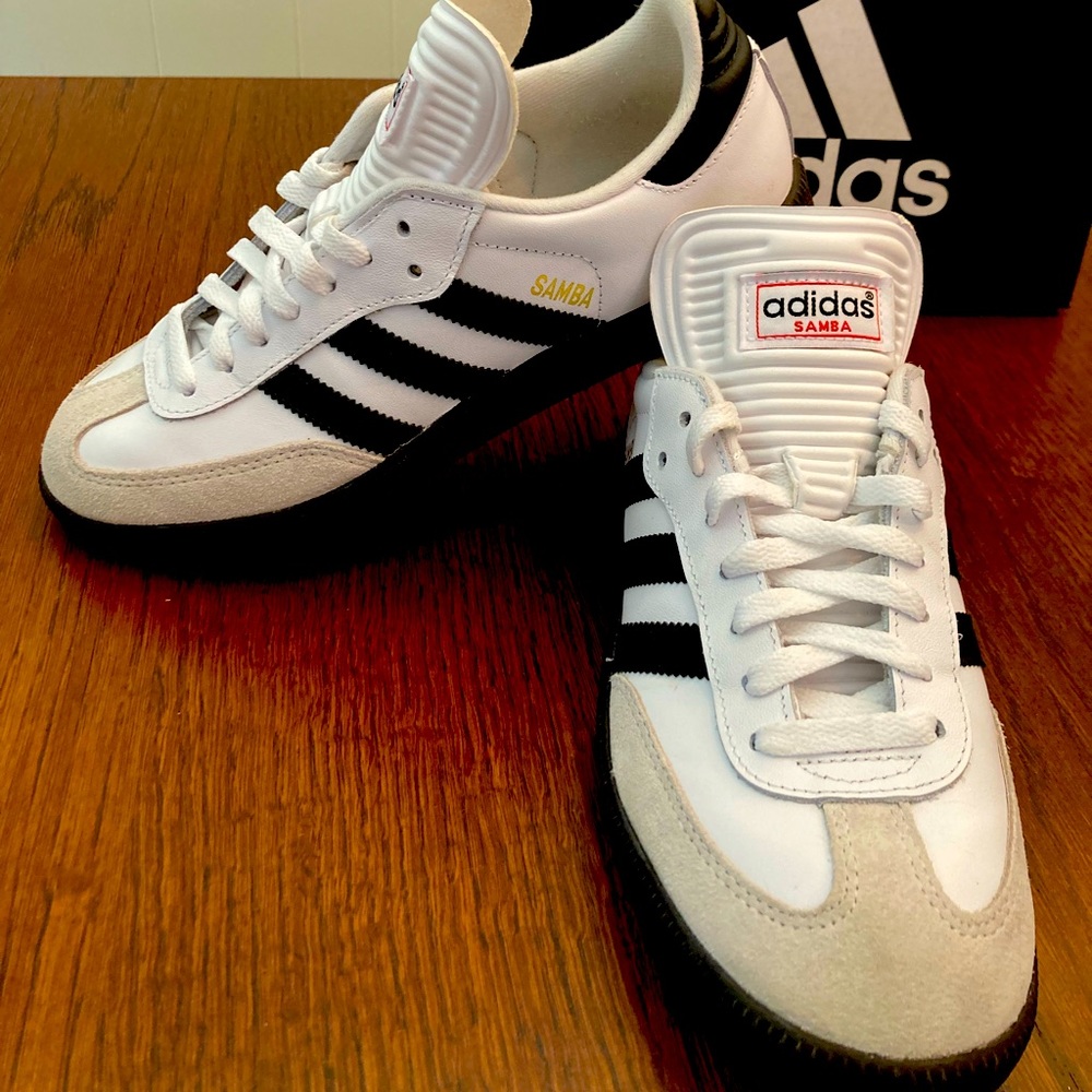 adidas Samba Classic Indoor Soccer Shoes